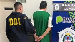 Mató al padre porque se burlaba de su condición de gay