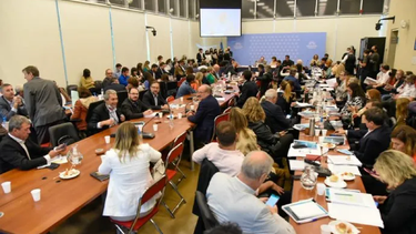 hoy en diputados se debate el acuerdo con el fmi
