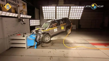 Denuncian a Jeep por engañar a sus clientes