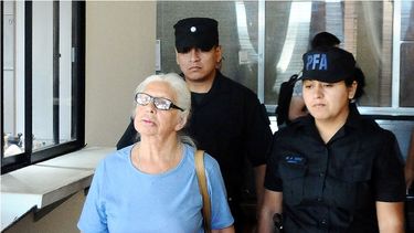 Ocho años de prisión para la dueña de Maná, pero los deberá cumplir arrestada en su casa