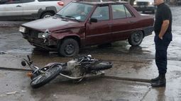 Motociclistas internados de urgencia tras choque