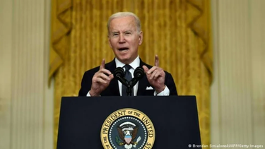 Biden condenó el ataque ruso en Ucrania: El mundo hará que Rusia rinda cuentas