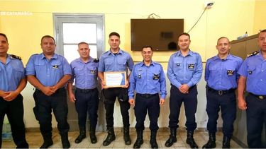 Reconocieron a un efectivo policial por su solidaridad y empatía demostradas en el servicio