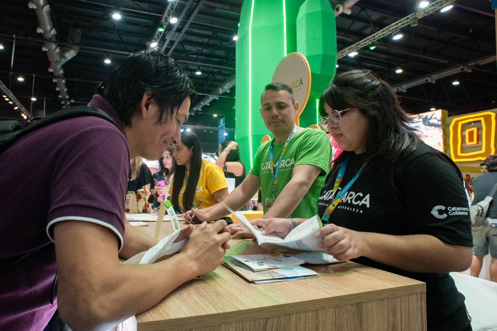 Stand. La provincia acercó su variada oferta turística y cultural.