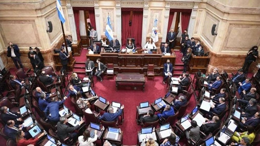 El Senado aprobó nueva ley integral de VIH.