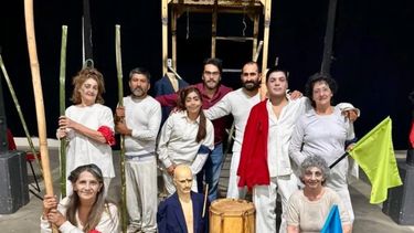 Elenco. Valoraron la importancia de contar con un espacio teatral en tiempo en que son escasos.