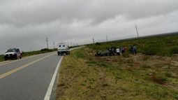 Mendocinos sufrieron lesiones al volcar su auto en la ruta 46
