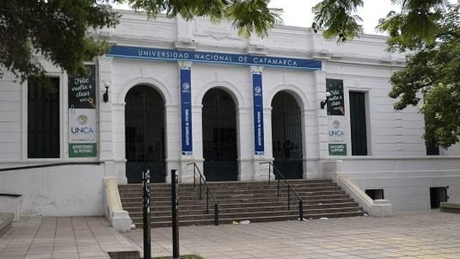 Se inició el paro de docentes universitarios