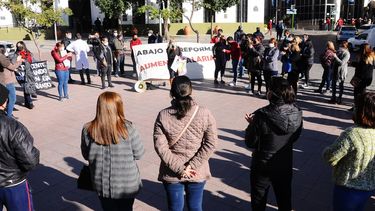 Docentes autoconvocados seguirán las protestas