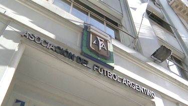 el gobierno designo veedores en la afa para auditar balances y contratos durante 180 dias