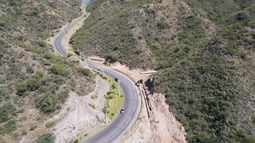 Una motociclista desbarrancó en la Quebrada de Moreira Una motociclista desbarrancó en la Quebrada de Moreira