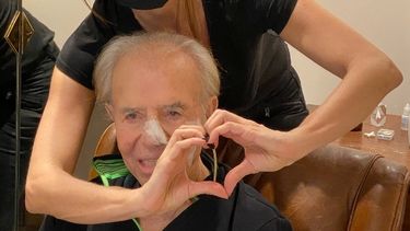 Menem recibió el alta tras dos semanas de internación