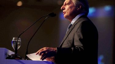 aranguren advierte que aumentara el precio de la nafta