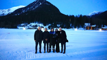 javier milei llego a davos para exponer en el foro economico mundial