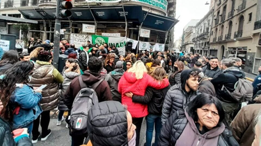 el gobierno despidio a 120 trabajadores del inadi