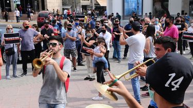 El Gobierno volvería a Etapa Amarilla ante la rebelión de gastronómicos y gimnasios