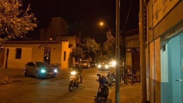 Motochorro asaltó a punta de pistola a mujeres para robarles
