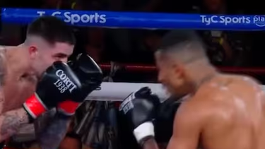 se corono campeon tras ser noqueado despues que sonara la campana