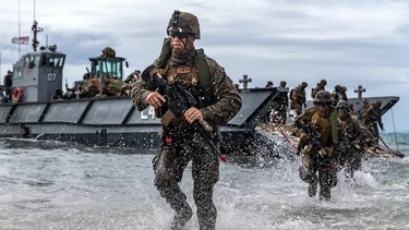 estados unidos despliega 3.500 infantes de marina en medio oriente
