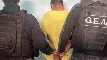 asesinaron a punaladas a un hombre en la paz