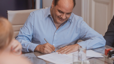 La Capital y el SOEM firmaron un nuevo acuerdo salarial