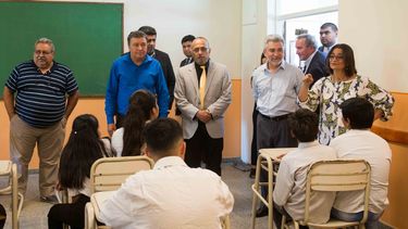 Corpacci inauguró dos escuelas