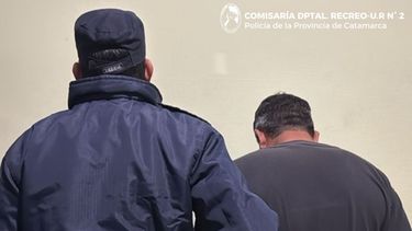 detuvieron a un hombre que choco a dos adolescentes y se dio a la fuga