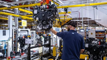 la produccion automotriz se derrumbo un 30,1% en enero de 2026
