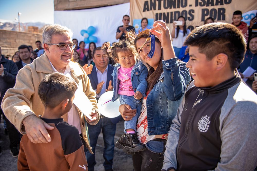 Familias del norte de Belén recibieron sus viviendas (2).jpg