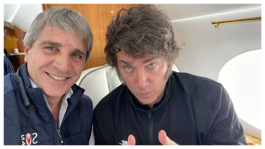 Luis Caputo y Javier Milei