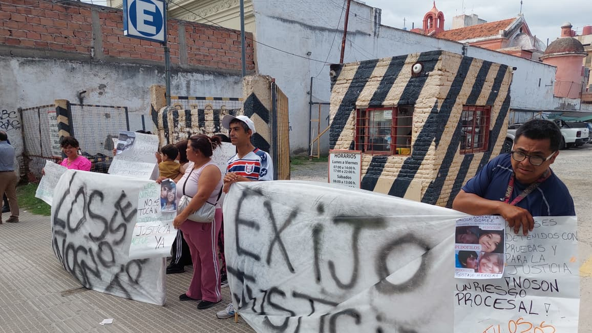 Familiares se manifestaron frente a la Corte tras la liberación de los ...