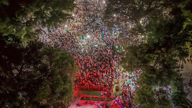 Ante una multitud, Andalgalá cerró sus carnavales con una noche de color, ritmo y emoción