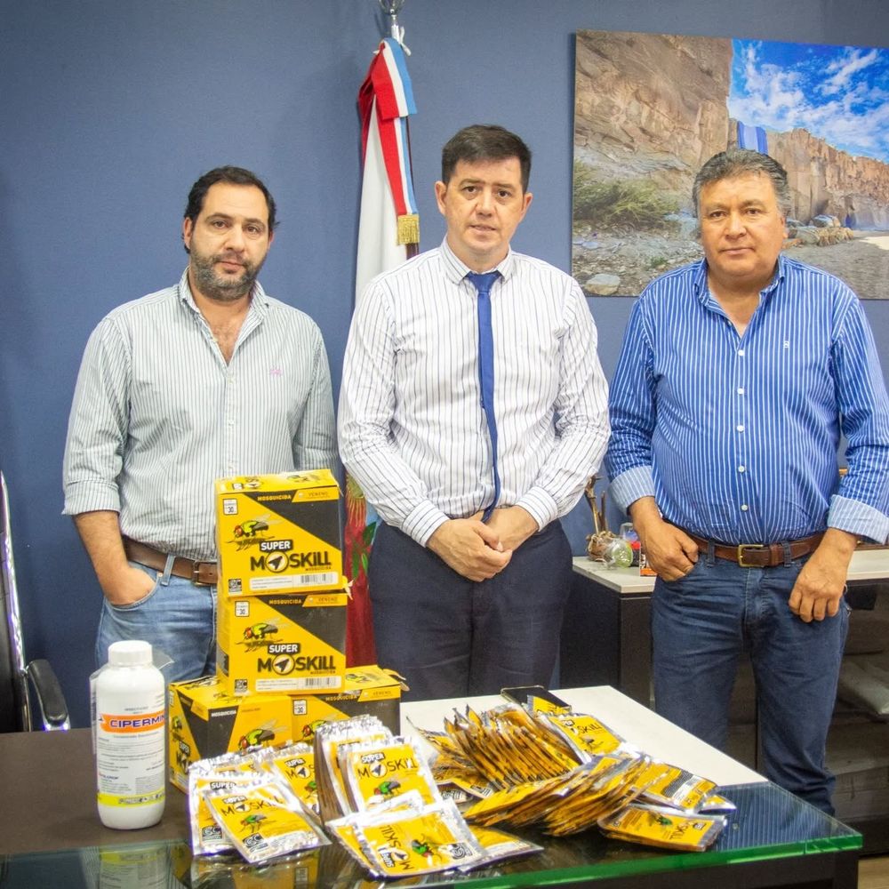 Entrega de insumos. Ayer, producción entregó a la empresa cuestionada insumos para que limpie.&nbsp;