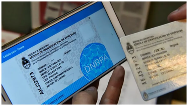 El Gobierno oficializó la cédula azul digital