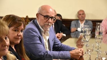 si milei veta, tendra que hacerse cargo de sus decisiones