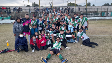 defensores del norte gano el clasico y es puntero