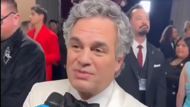el peor ser humano: mark ruffalo apunto contra donald trump en los golden globes