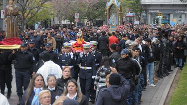 Agradecimiento. Los fieles de María se mostraron emocionados al recordar el día del terremoto.