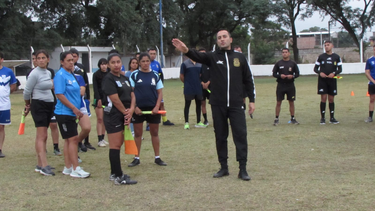 espinoza capacito en la liga chacarera