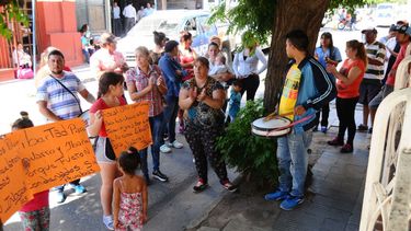 Protesta porque les armaron una causa