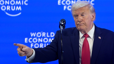 trump anuncio un principio de acuerdo con la otan por groenlandia y suspende los aranceles a paises europeos