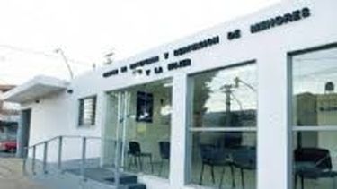 Atrapan a menor in fraganti sustrayendo un TV de una casa