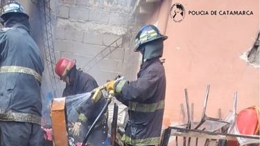 sofocaron un incendio en una vivienda del norte de la capital
