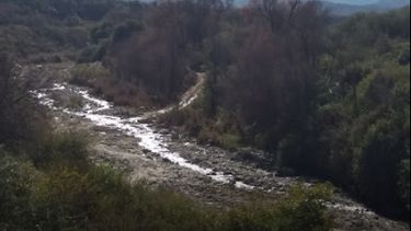 Una pareja encontró a un niño deambulando solo en un camping