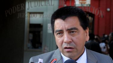 Gordillo dijo que desconoce el proyecto de traspaso de los IES