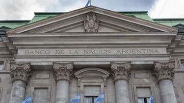 ate denuncio que el banco nacion rechaza creditos a estatales y otorgo montos millonarios a funcionarios