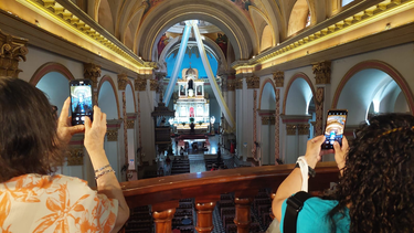 En el Campanario de la Catedral, turistas y residentes pueden descubrir la magnífica obra arquitectónica y las imponentes pinturas.