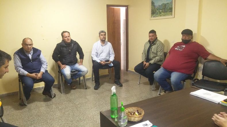 Reunión. &nbsp;Proveedores mineros se reunieron con el intendente y con los concejales de Andalgalá.&nbsp;
