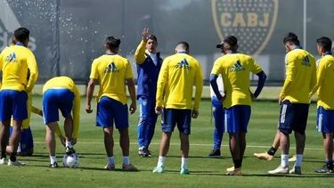 Expectativa. Battaglia pondrá a los más experimentados para arrancar el desafío de la Copa de la Liga.
